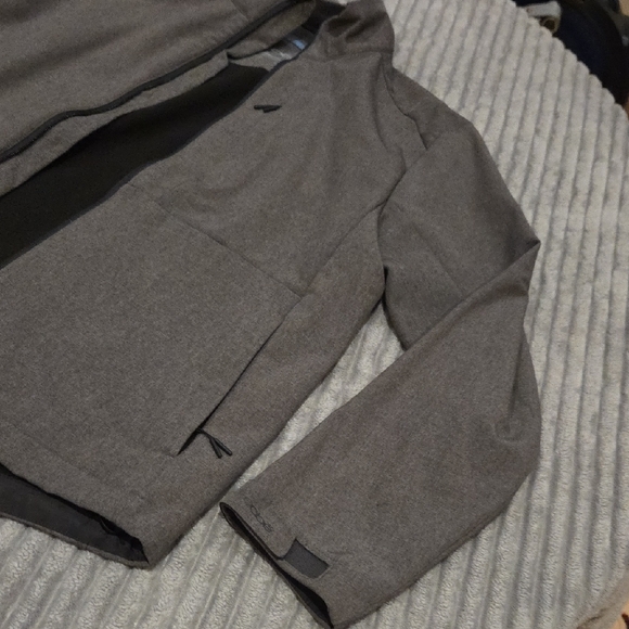 Men's Gray Performance Jacket - Picture 8 of 14